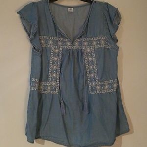 Flutter sleeve embroidered chambray blouse